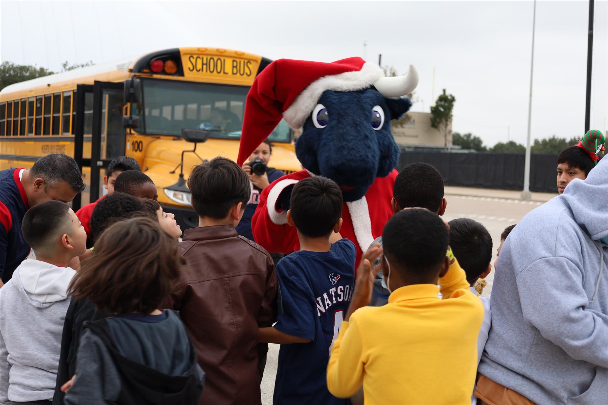  Houston Texans Give Back!