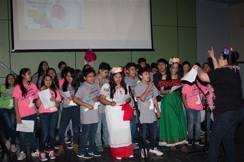 Burbank Cinco Choir