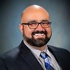 Ricardo Mena Principal 