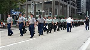 march in step 