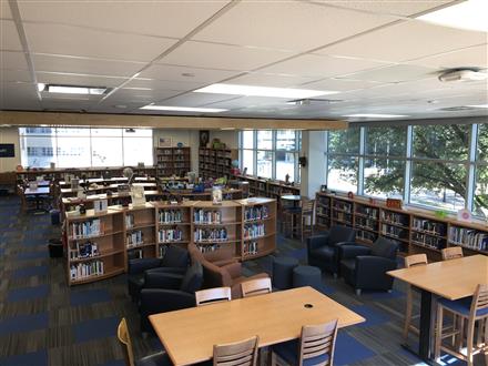 PERRY WESTON LIBRARY AT DEBAKEY HIGH SCHOOL PERRY WESTON LIBRARY AT DEBAKEY HIGH SCHOOL