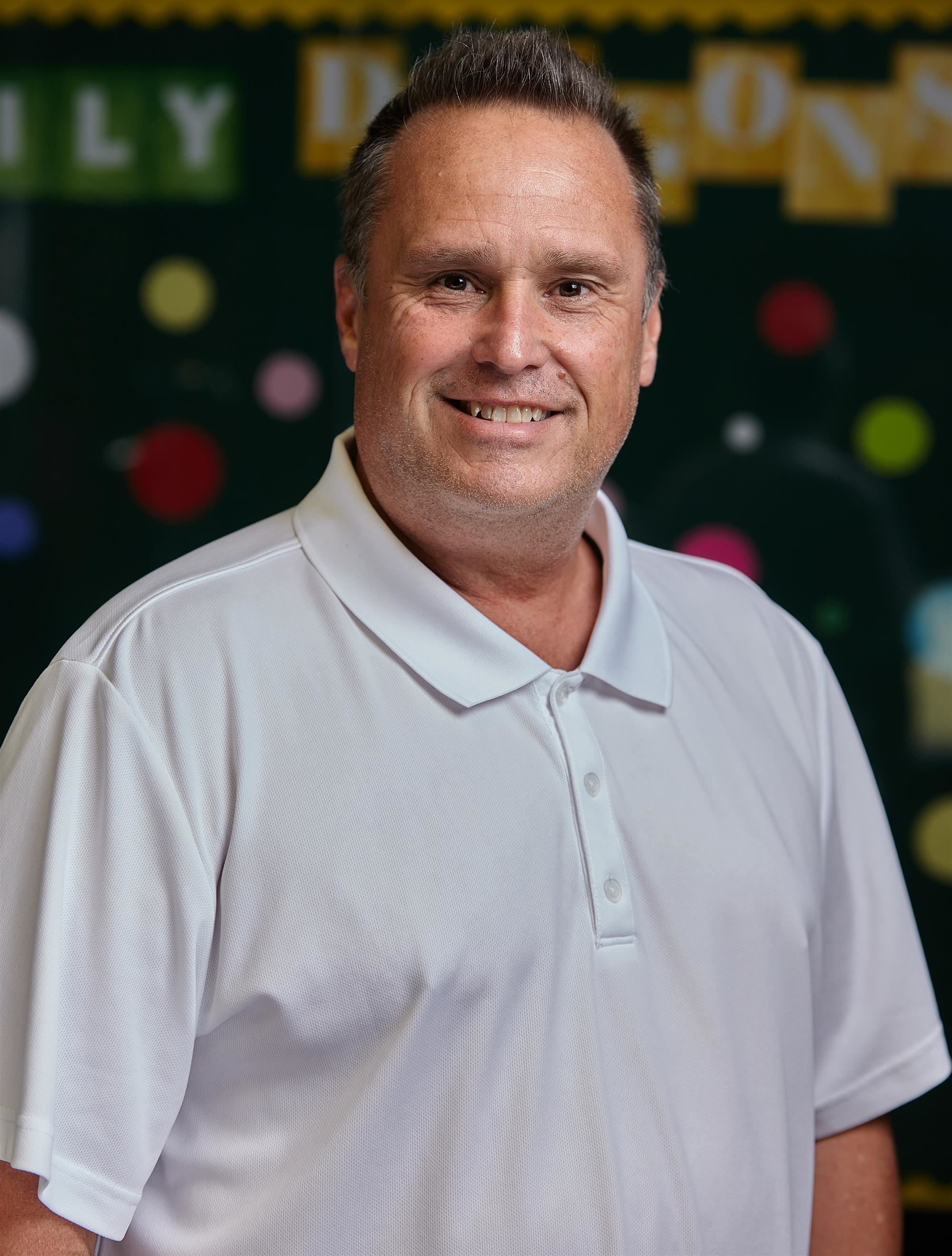 Specialist / Physical Education Coach Rosar