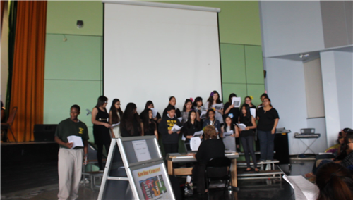 Choir 2 
